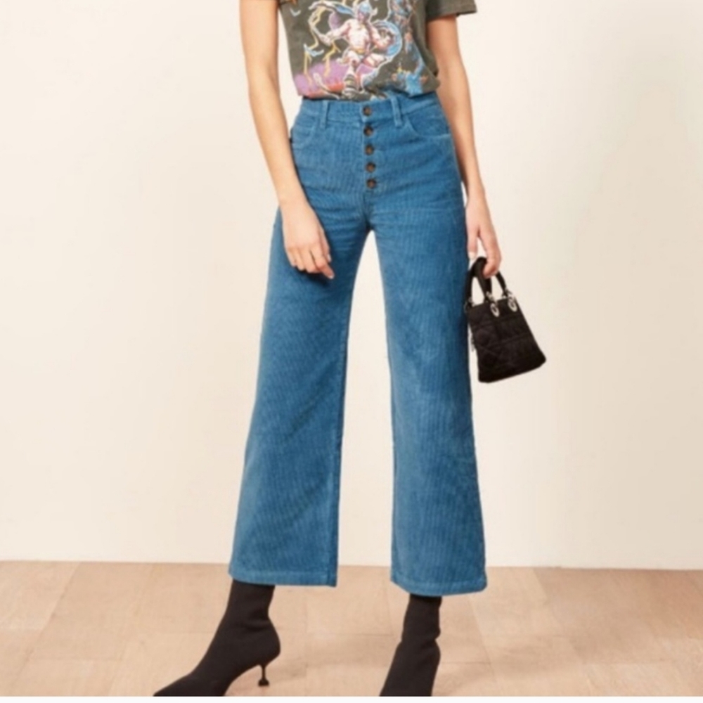 Reformation • Austin Corduroy Pants in Rain